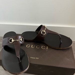 Gucci Sandals _ Womens_